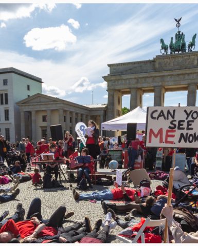 Aktionen zum Internationalen ME/CFS-Tag